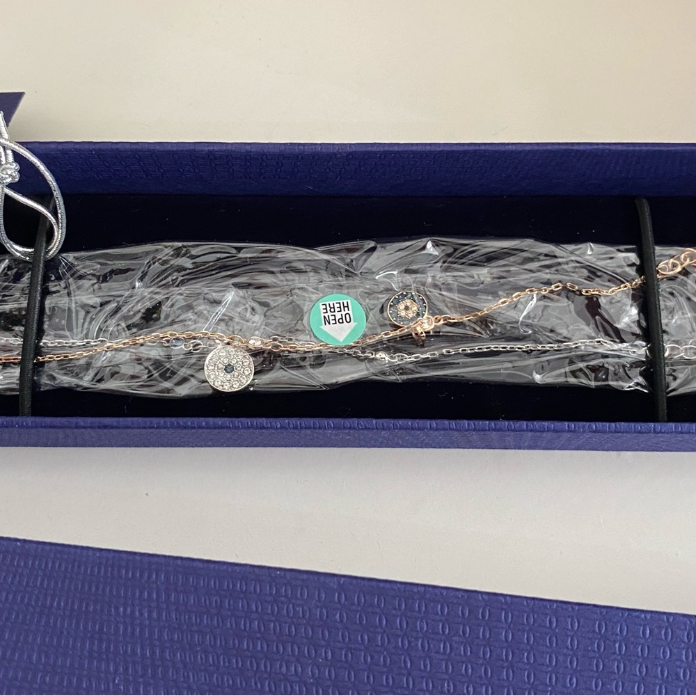 NEW Swarovski Crystal Wishes Eye Set Metallic Bracelet